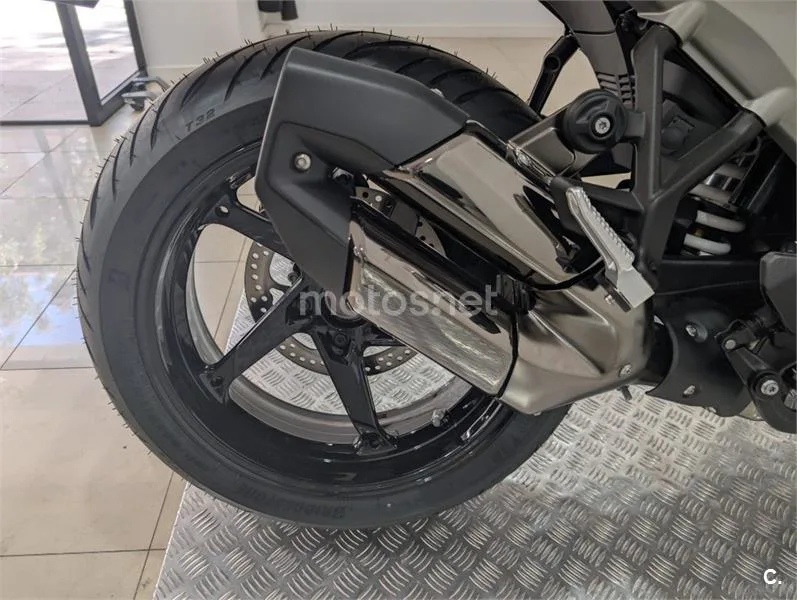 BMW R 1300 R – Vista 21