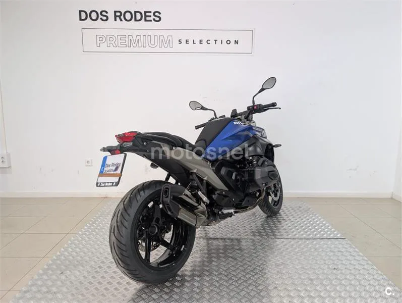 BMW R 1300 R – Vista 7