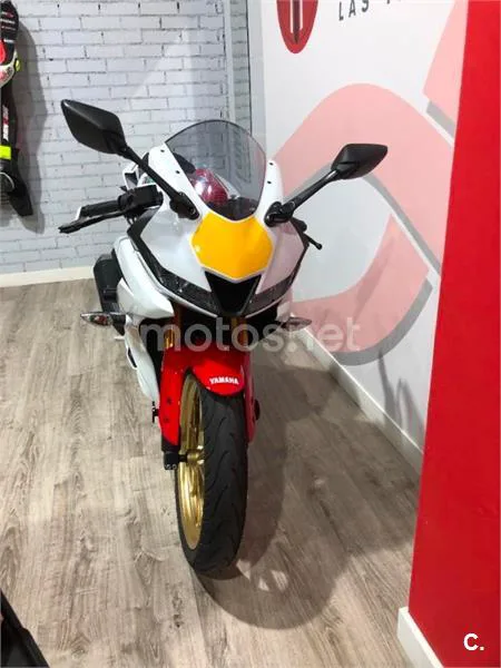 Yamaha R125 – Vista 10