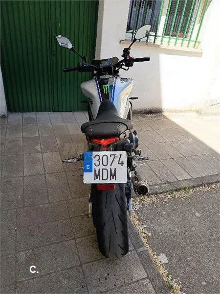 Yamaha MT-09 – Vista 5