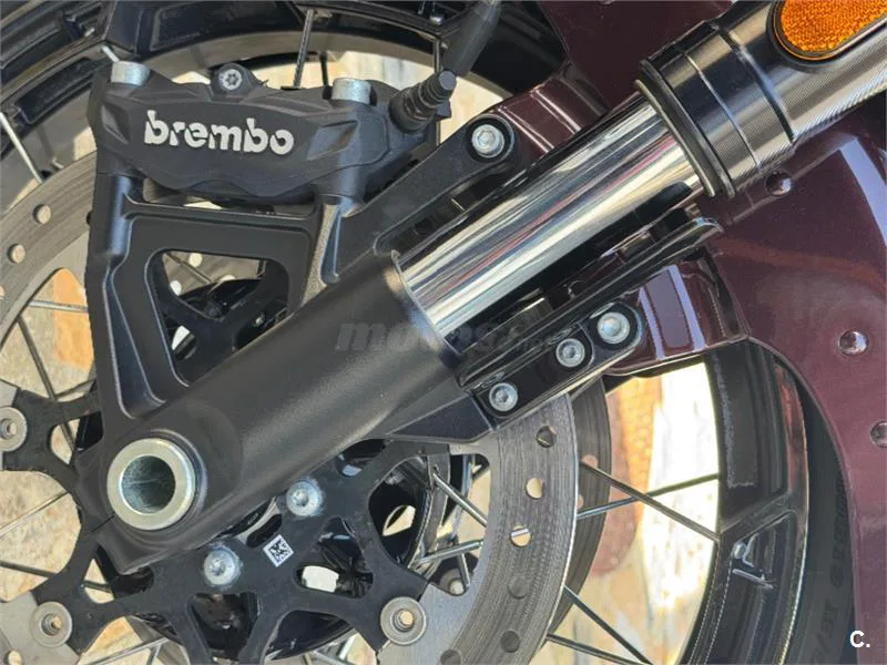 Harley-Davidson CVO Road Glide – Vista 9