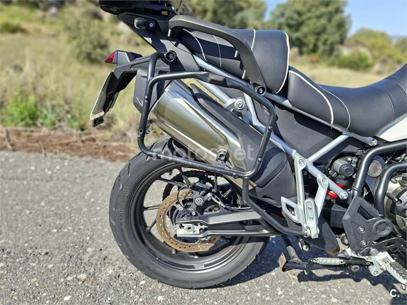 Triumph Tiger 900 – Vista 7