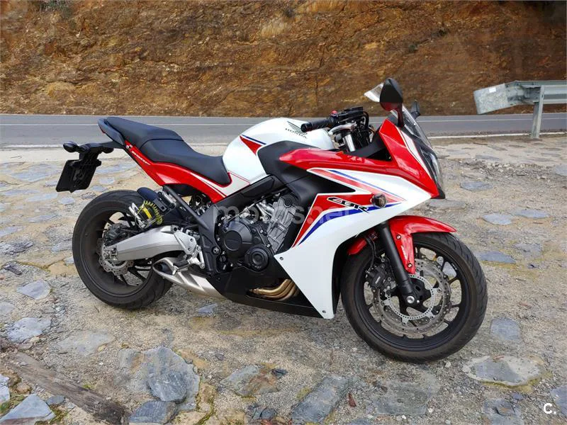 Honda CBR 650F – Vista 16