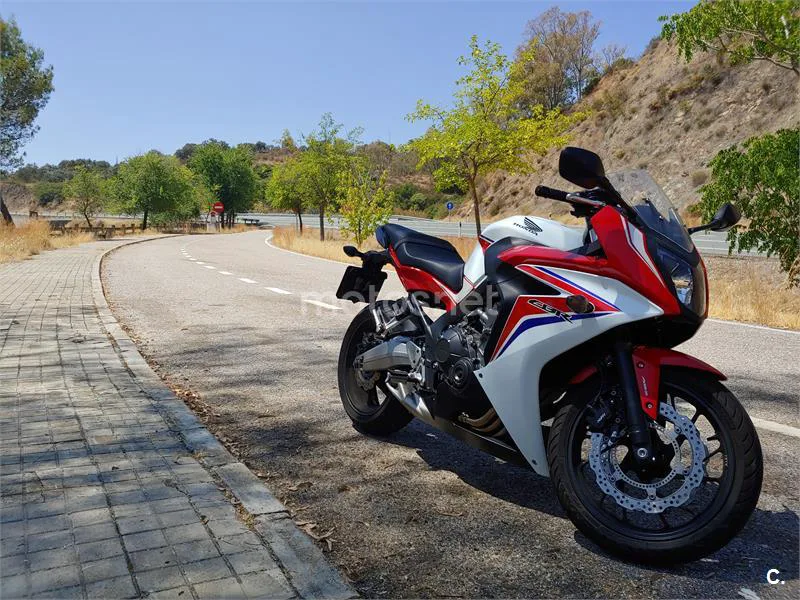 Honda CBR 650F – Vista 7