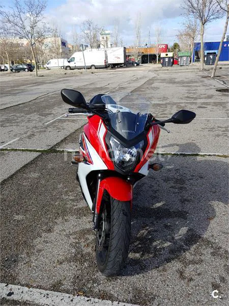 Honda CBR 650F – Vista 8