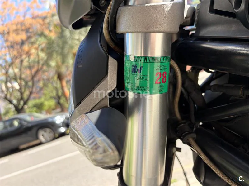 Ducati Monster 696 – Vista 13