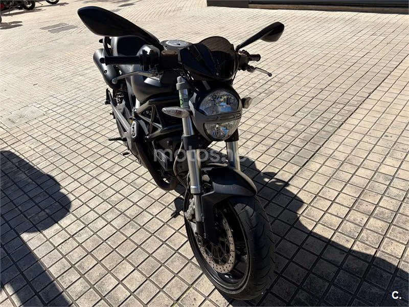 Ducati Monster 696 – Vista 9