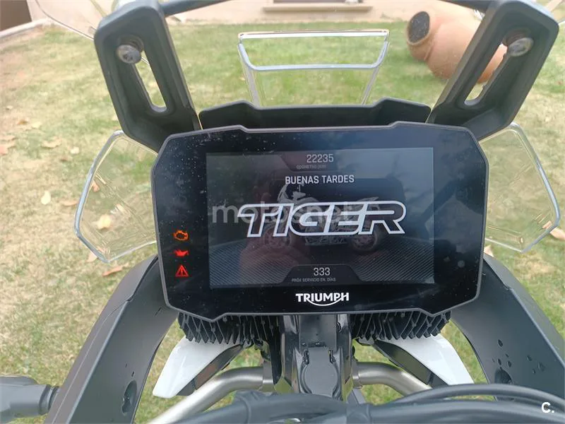 Triumph Tiger 900 – Vista 2