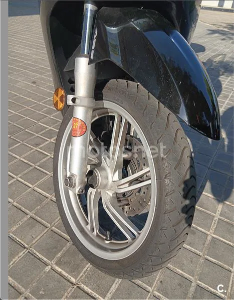 Honda SH300i – Vista 6