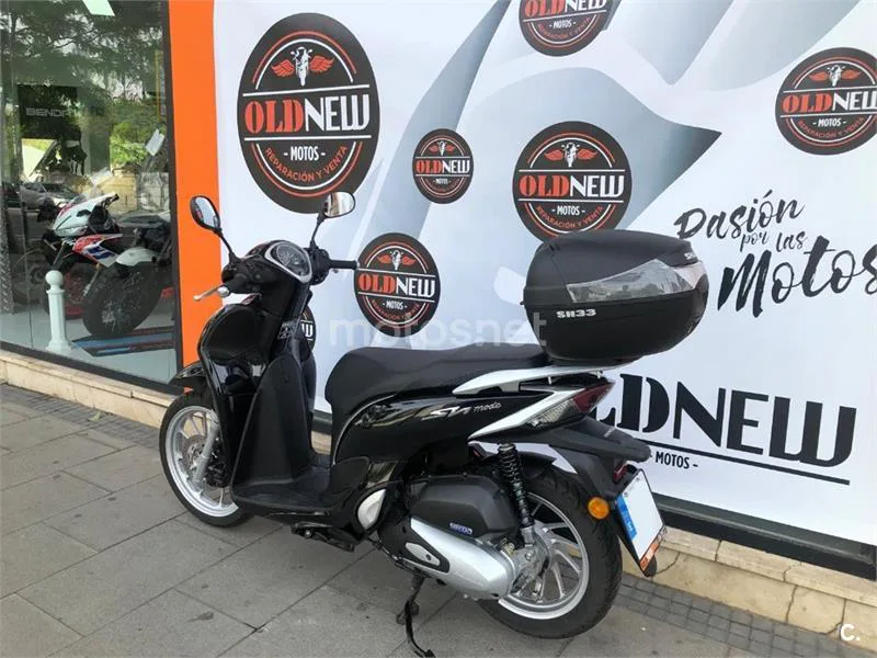 Honda SH 125i – Vista 3