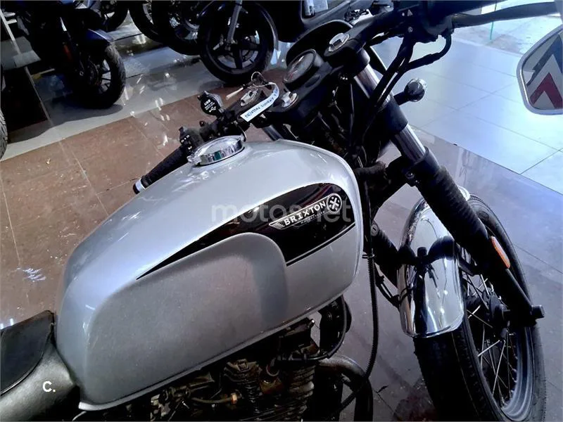 Brixton Sunray 125 – Vista 16