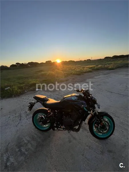 Yamaha MT-07 – Vista 3