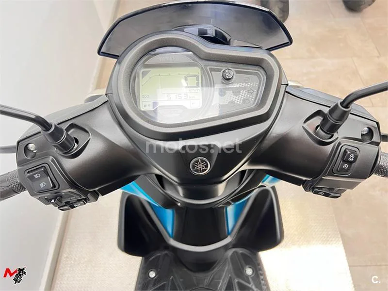 Yamaha RayZR – Vista 7