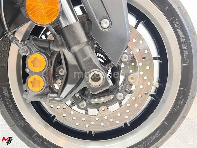 Yamaha TMAX – Vista 6