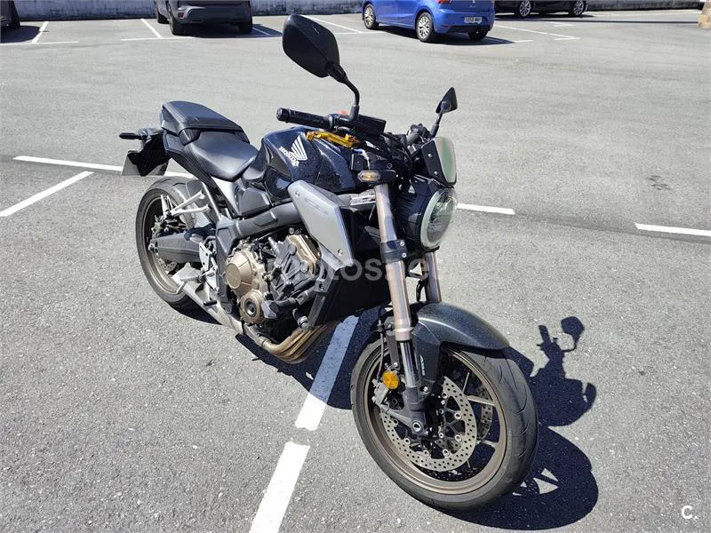 Honda CB 650 R – Vista 4