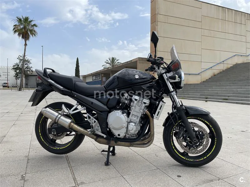 Suzuki Bandit 650 – Vista 2