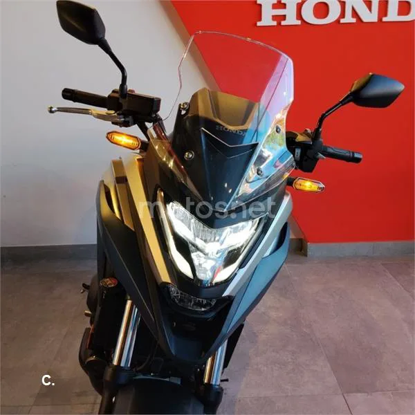 Honda NC 750 X – Vista 4
