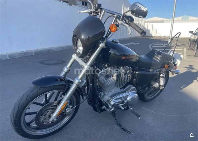 Harley-Davidson Sportster 883 – Vista 4