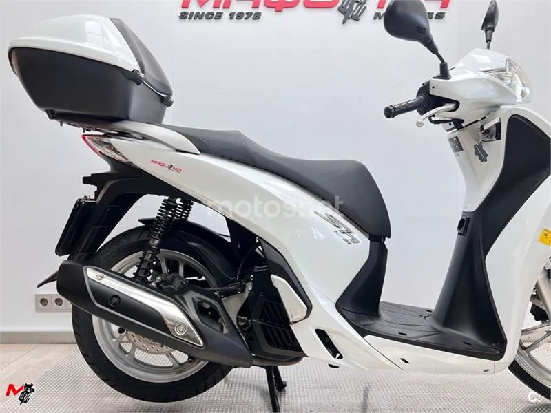 Honda SH 125i – Vista 4