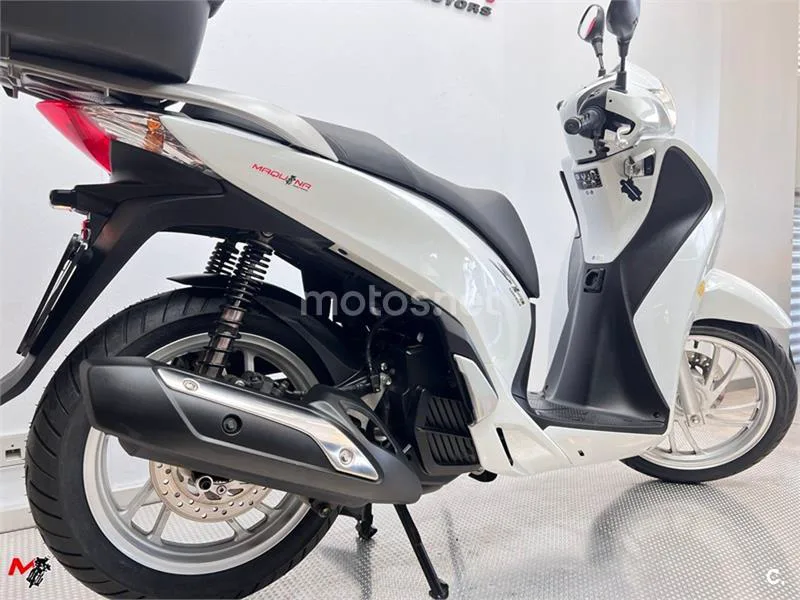 Honda SH 125i – Vista 5