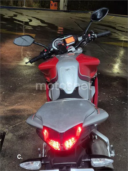 MV Agusta BRUTALE 1090 – Vista 4