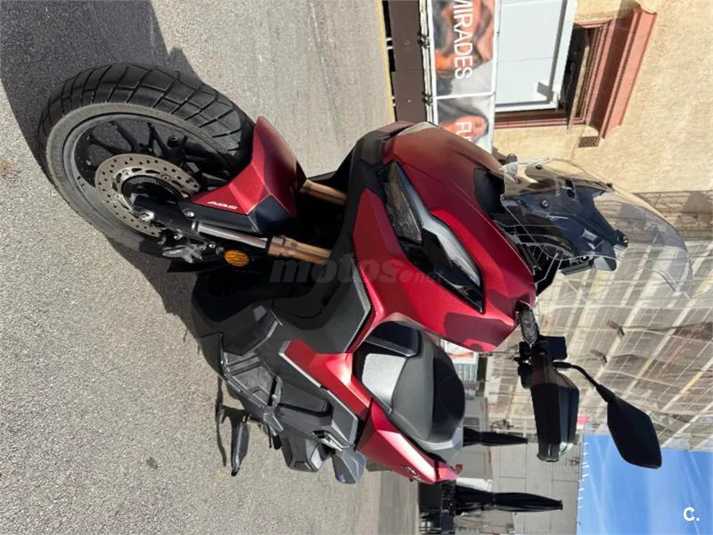 Honda ADV 350 – Vista 8