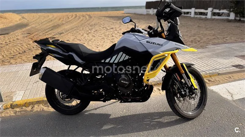 Suzuki V-Strom 800 – Vista 2