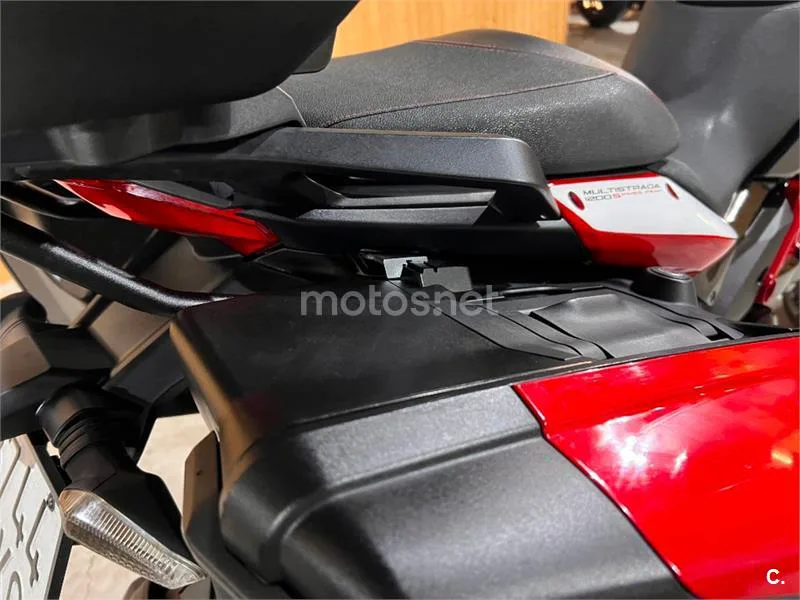Ducati Multistrada 1200 S – Vista 62
