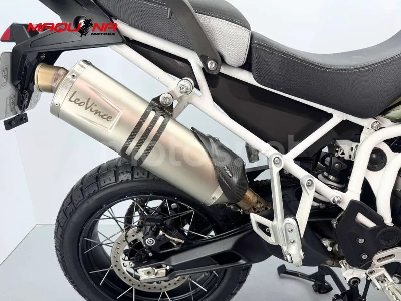Triumph Tiger 900 – Vista 12
