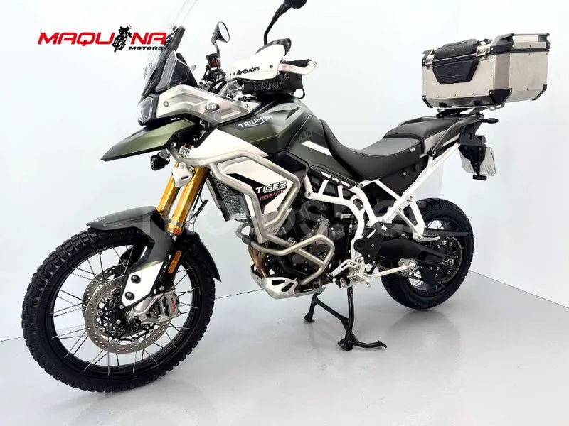 Triumph Tiger 900 – Vista 17