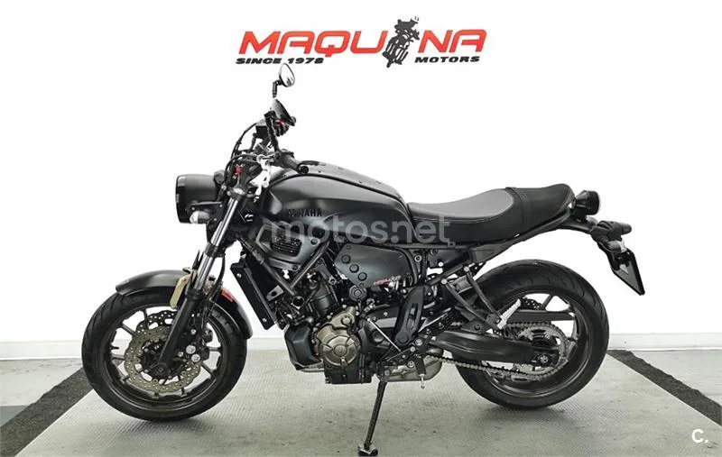 Yamaha XSR 700 – Vista 13