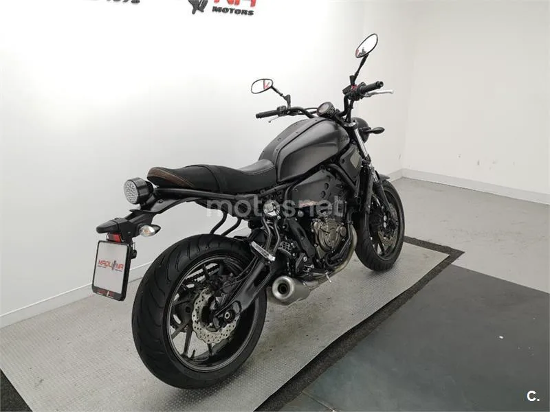 Yamaha XSR 700 – Vista 4