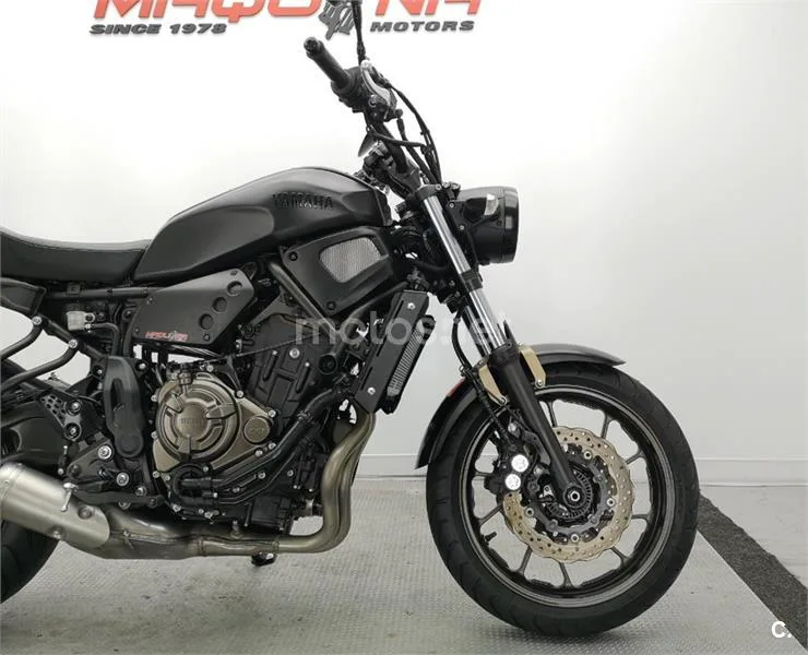 Yamaha XSR 700 – Vista 6