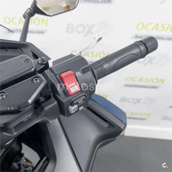 Honda Forza 750 – Vista 12