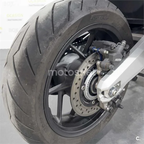 Honda Forza 750 – Vista 21