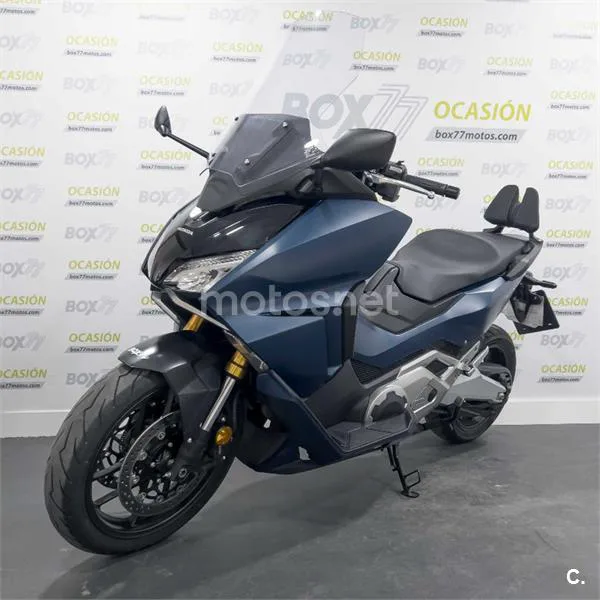 Honda Forza 750 – Vista 4