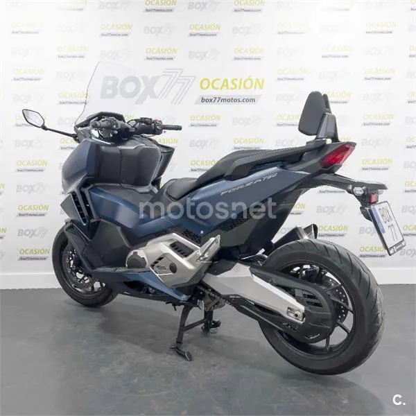 Honda Forza 750 – Vista 6