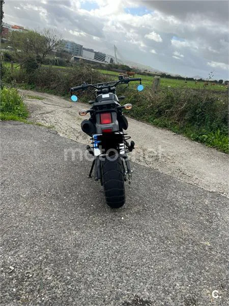 Hyosung Karion RT 125 – Vista 6