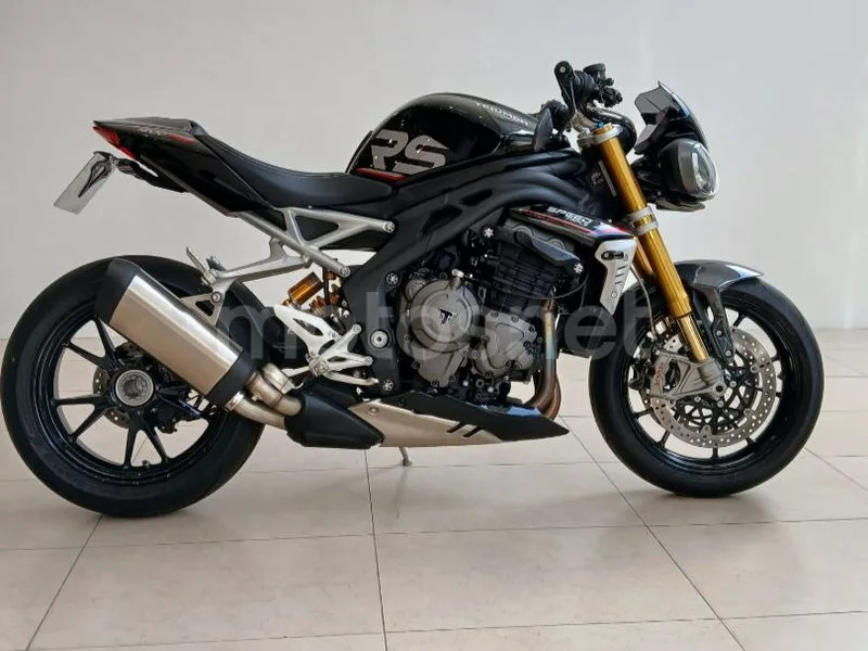 Triumph Speed Triple - Vista 3
