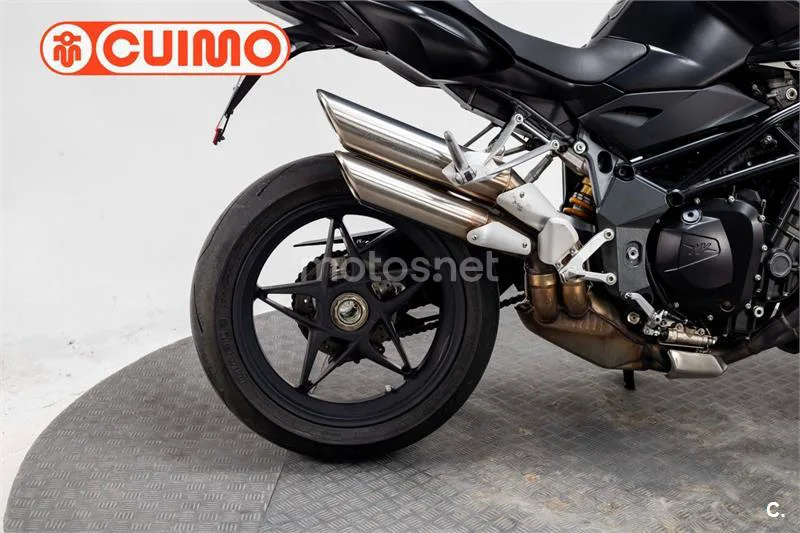MV Agusta BRUTALE 920 – Vista 5