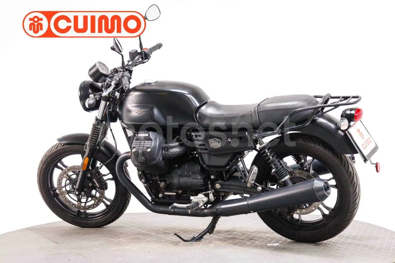 Moto Guzzi V7 III – Vista 13