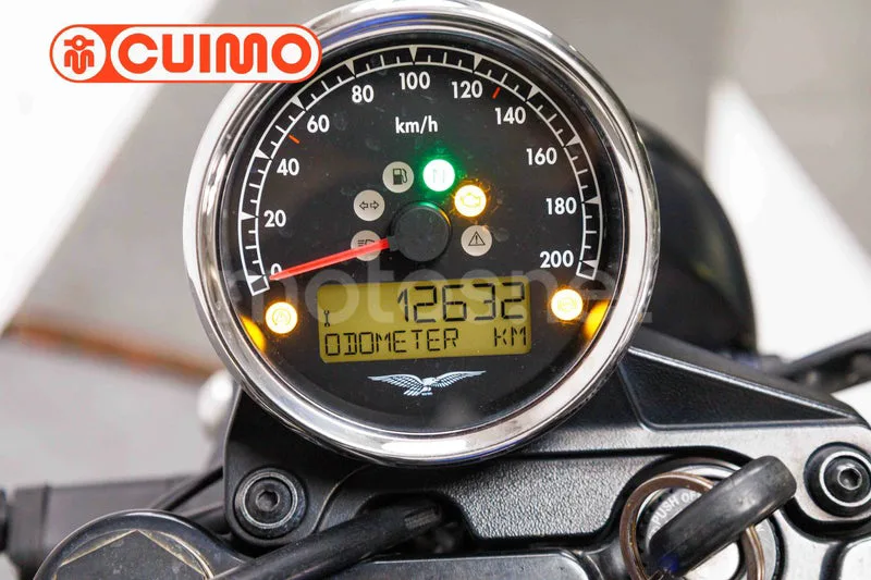 Moto Guzzi V7 III – Vista 22