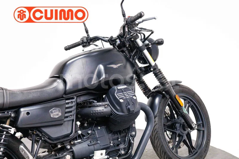 Moto Guzzi V7 III – Vista 10