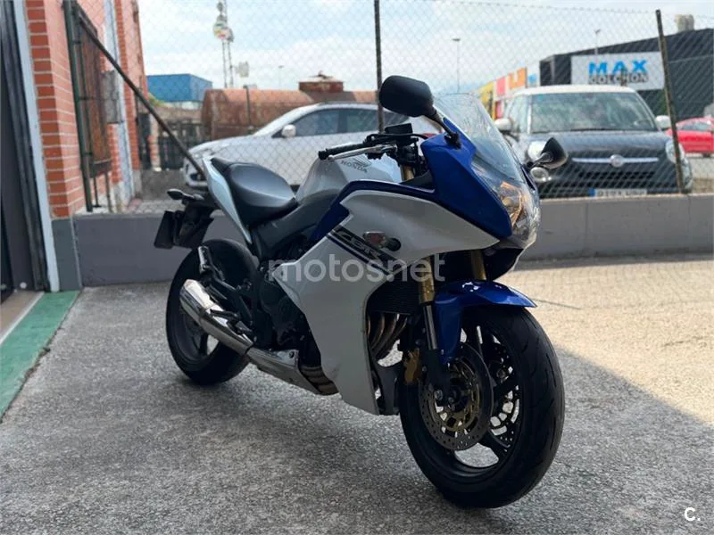 Honda CBR 600 F – Vista 4