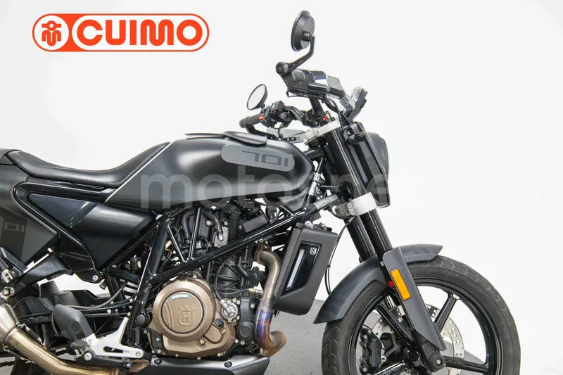 Husqvarna Svartpilen 701 – Vista 6