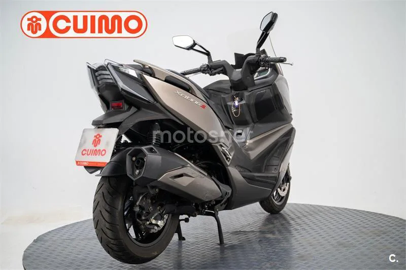 Kymco Xciting S 400 – Vista 4