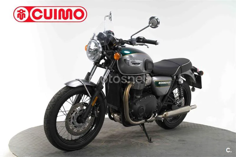 Triumph Bonneville T100 – Vista 9