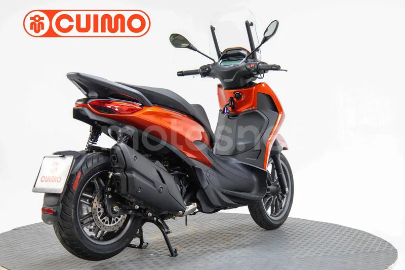 Piaggio Beverly 400 – Vista 9