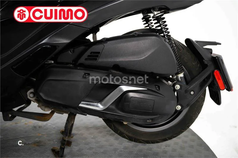 Piaggio MP3 400 – Vista 15