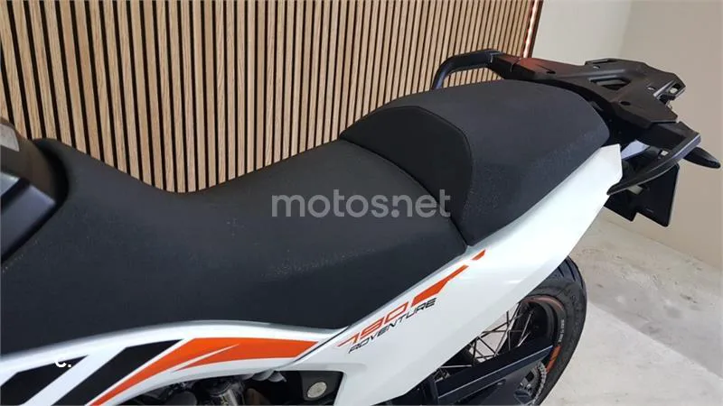 KTM 790 – Vista 28